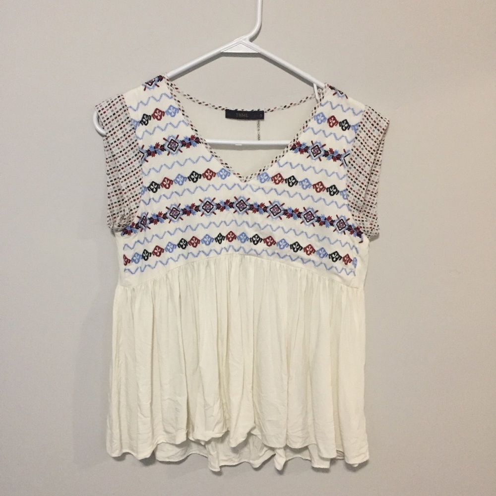 embroidered tee